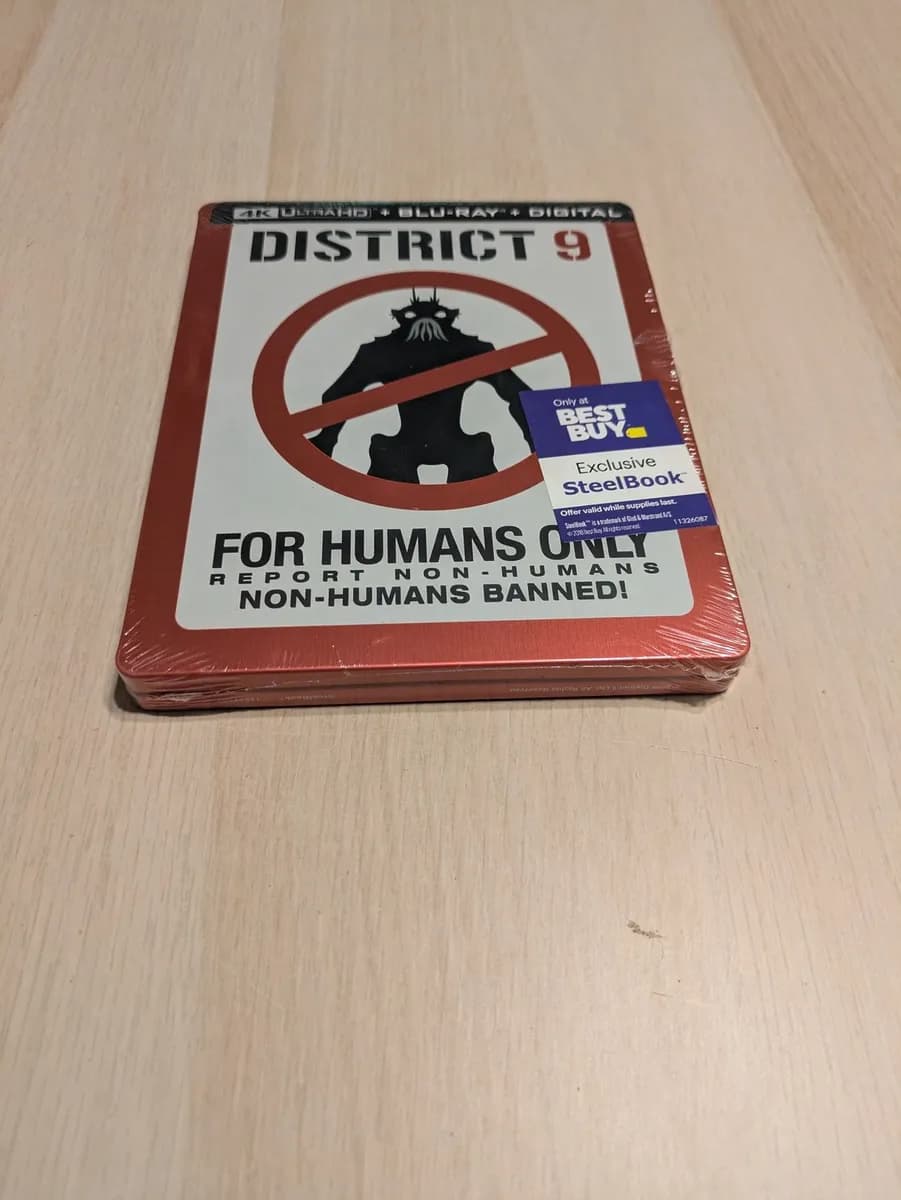 District 9 cover