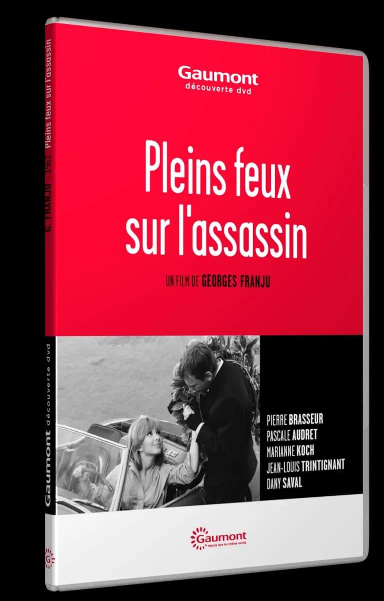 PLEINS FEUX SUR L’ASSASSIN cover