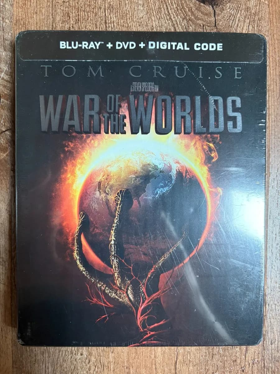 War of the Worlds cover