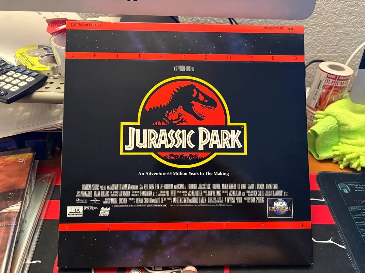 Jurassic Park cover