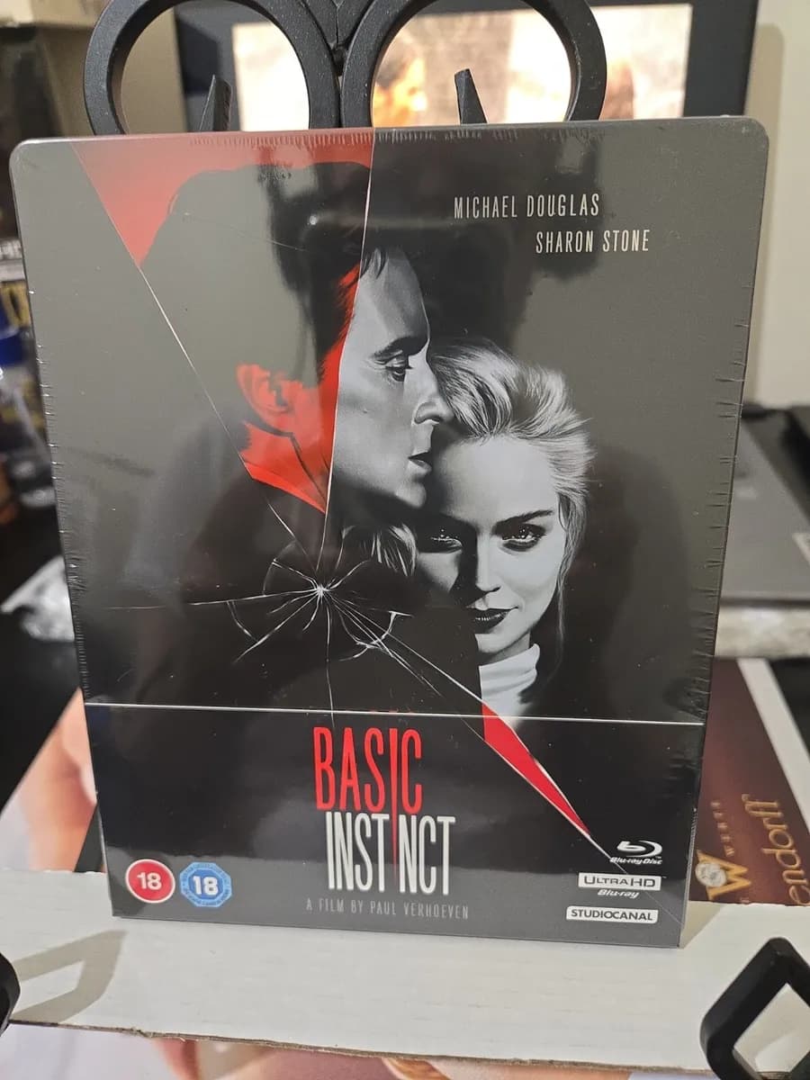 Basic Instinct cover
