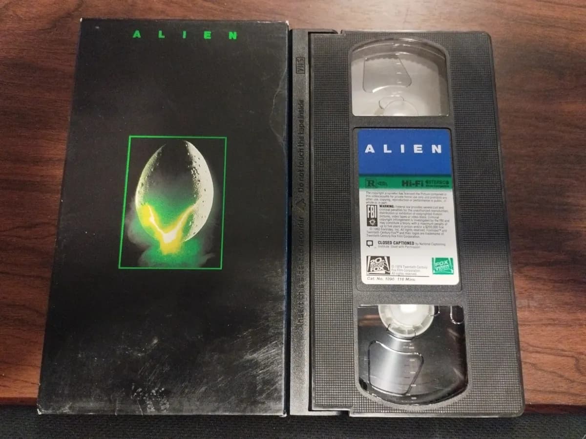 Alien cover